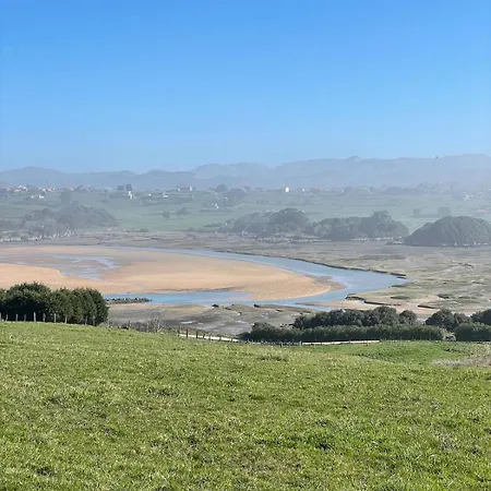 Camino A Lancha A Un Paso De La Playa De Usgo 아파트 *