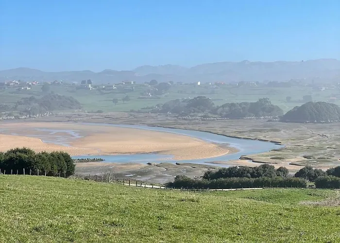 Camino A Lancha A Un Paso De La Playa De Usgo 公寓 *