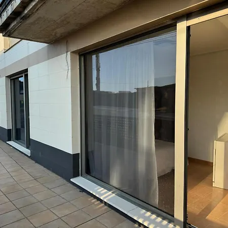 Camino A Lancha A Un Paso De La Playa De Usgo Apartman *